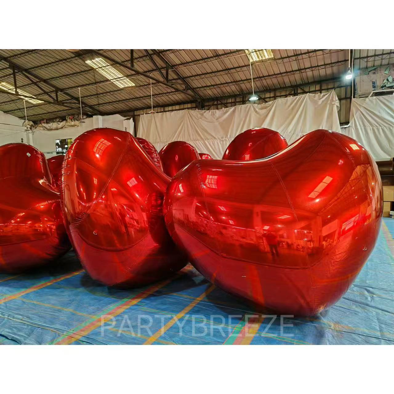 Inflatable Giant Shiny Heart