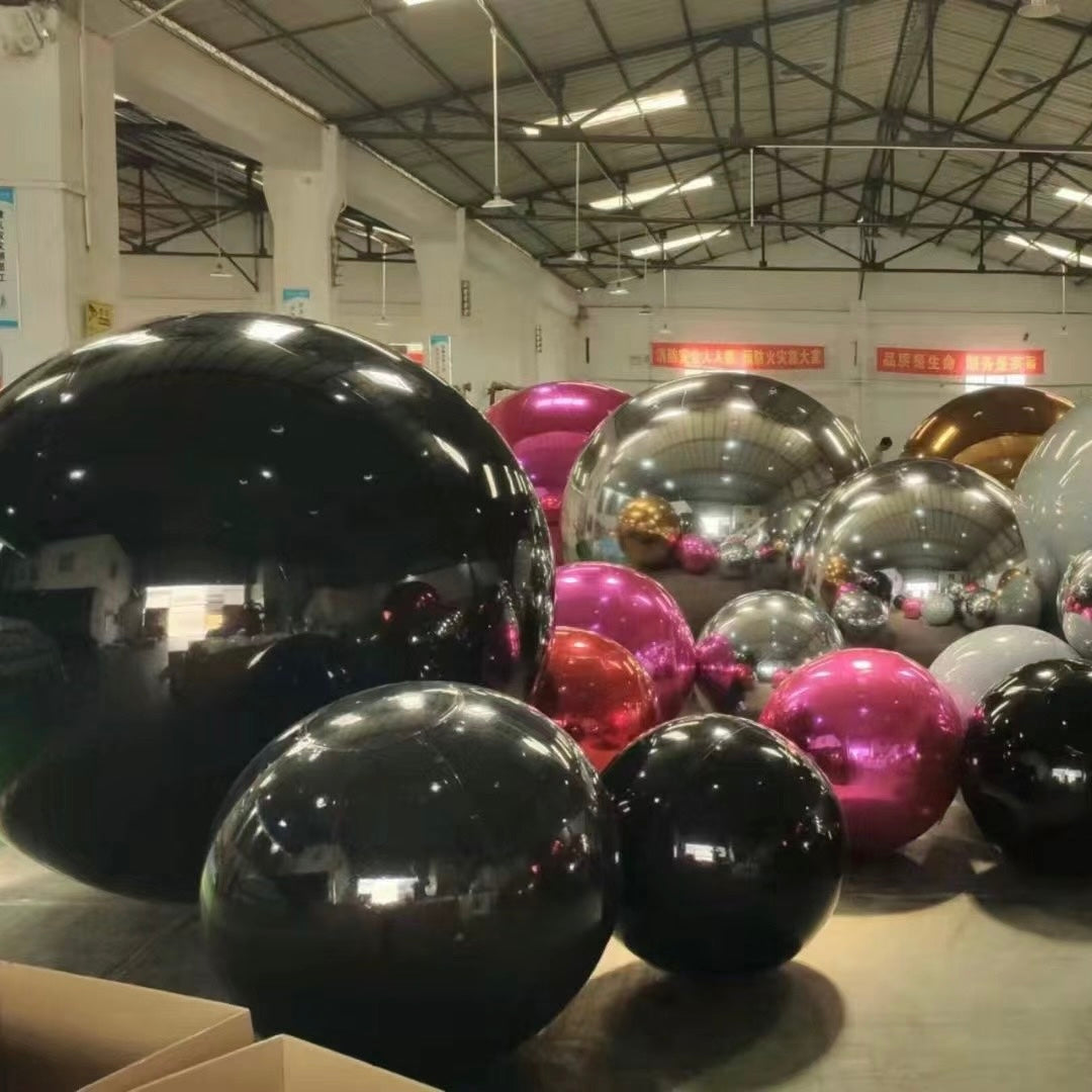 Black-Big Shiny Inflatable Ball